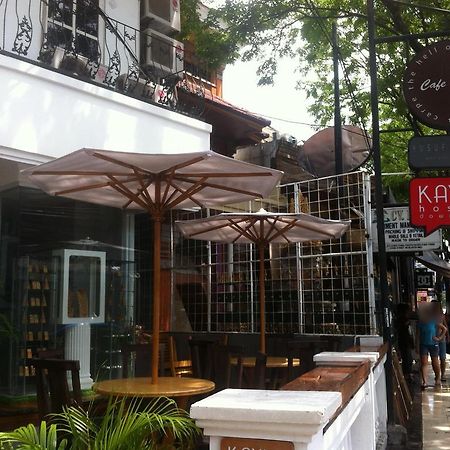 Kayun Hostel Downtown Kuta Lombok Kültér fotó