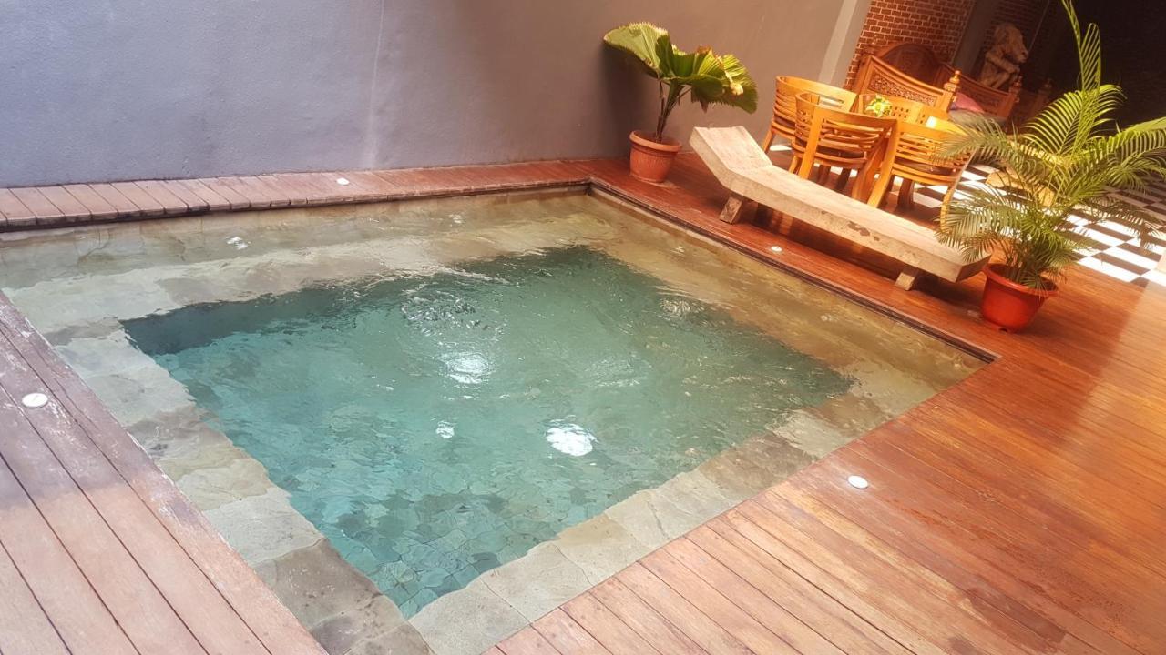 Kayun Hostel Downtown Kuta Lombok Kültér fotó